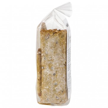 Crackers di farro rustici piccanti con semi